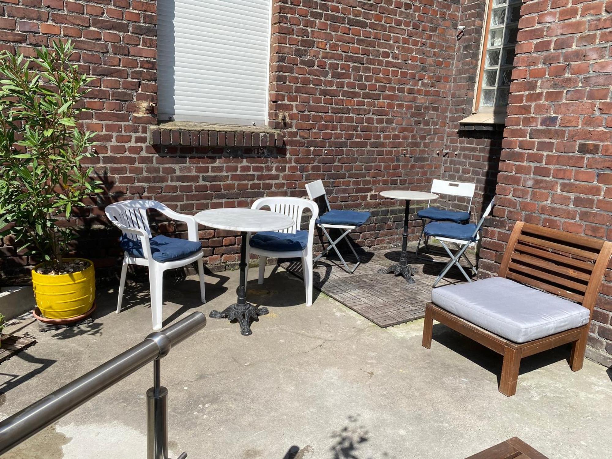 2 Rooms, Free Parking, 25 Min To Duesseldorf, 150 Mbps Wlan Duisburg Luaran gambar